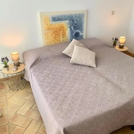 Villa Amendoeiras 52