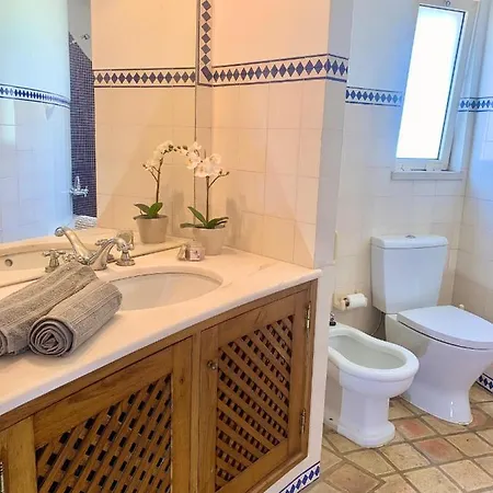 Amendoeiras 52 Албуфейра